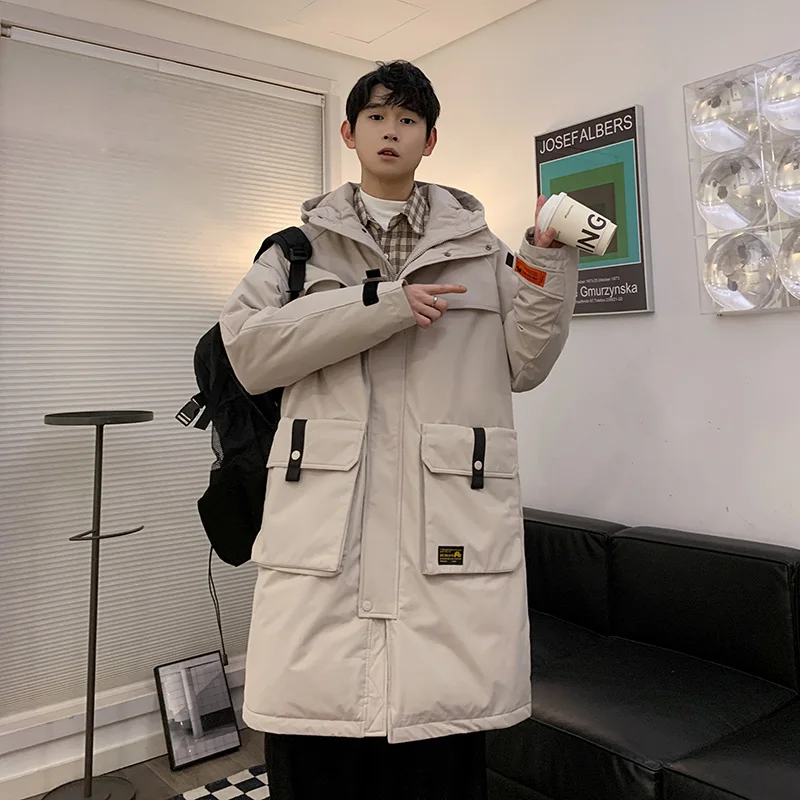 Мужская повседневная свободная куртка-пуховик 2025 года: новая модель, молодежный стиль, энергичный образ, для студентов колледжей, модная, средней длины, из полиэфирного волокна
Мужская повседневная свободная куртка-пуховик 2025 года: новая модель, молодежный стиль, энергичный образ, для студентов колледжей, модная, средней длины, из полиэфирного волокна