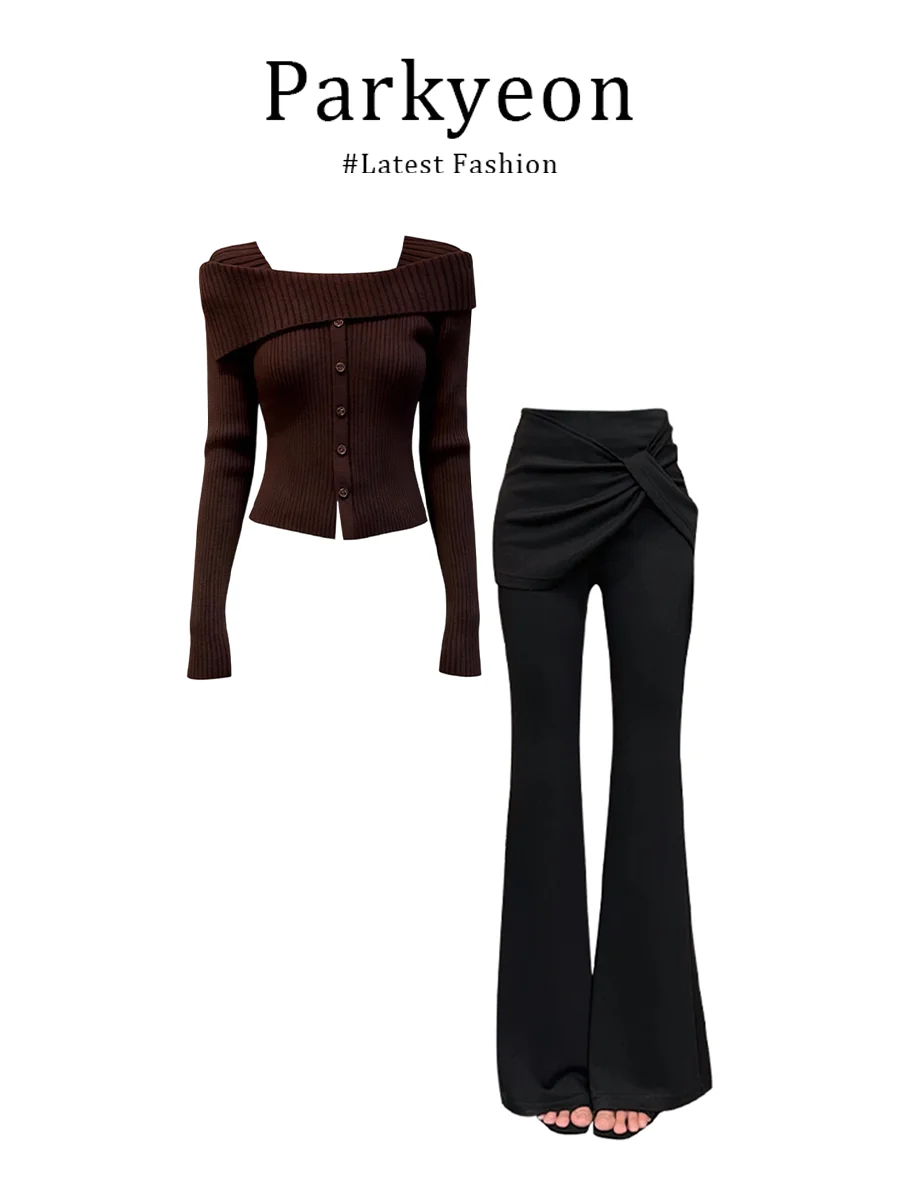 Cafe Brown Knitted Sweater Top Micro Flared Casual Pants Winter Fashion Set Women's Warm Loose Fit Long Sleeve
Cafe Brown Knitted Sweater Top Micro Flared Casual Pants Winter Fashion Set Women's Warm Loose Fit Long Sleeve
