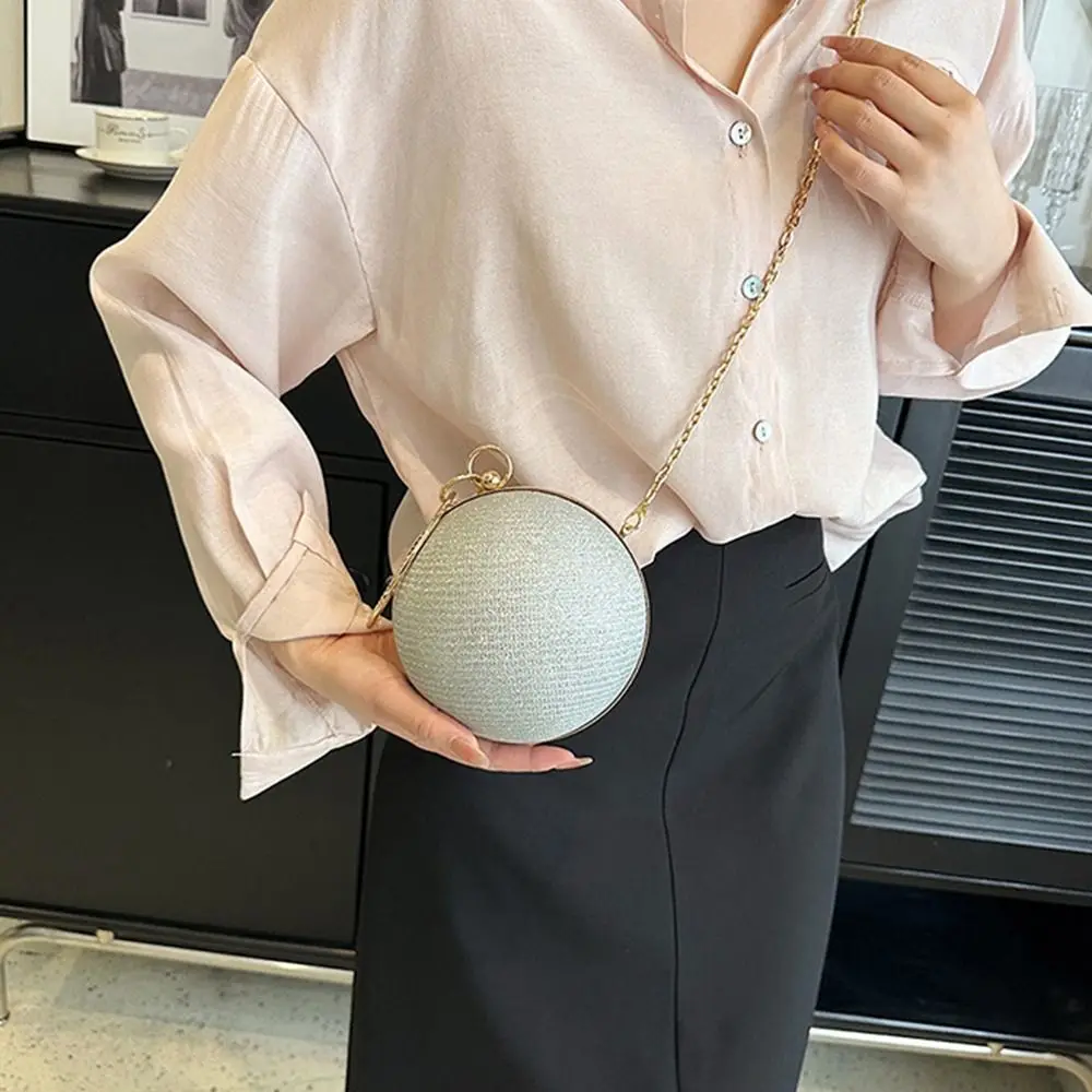 Portable Glitter Evening Banquet Bag Rhinestone Wrist Bag Ball Handbag Shoulder Bag Large Capacity Ladies Clutch Bag Women
Portable Glitter Evening Banquet Bag Rhinestone Wrist Bag Ball Handbag Shoulder Bag Large Capacity Ladies Clutch Bag Women