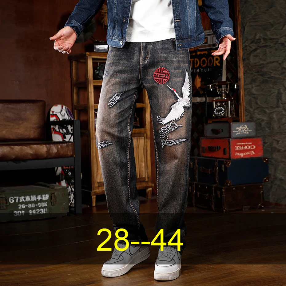 Crane Embroidery Jeans Men 44 Plus Size Denim Pants Vintage Jeans Fashion Casual Straight Jeans Pants Male Big Size
Crane Embroidery Jeans Men 44 Plus Size Denim Pants Vintage Jeans Fashion Casual Straight Jeans Pants Male Big Size