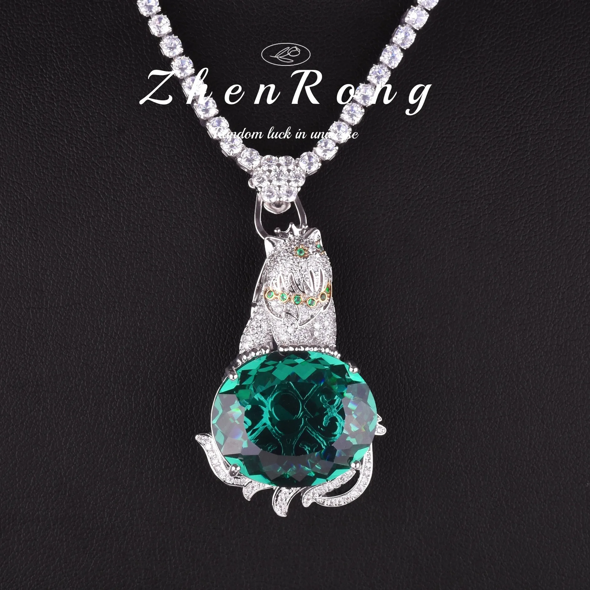 Exquisite necklace Cat necklace Women's Accessories Green Diamond, Red Diamond, and Sea Blue Diamond Necklace
Exquisite necklace Cat necklace Women's Accessories Green Diamond, Red Diamond, and Sea Blue Diamond Necklace