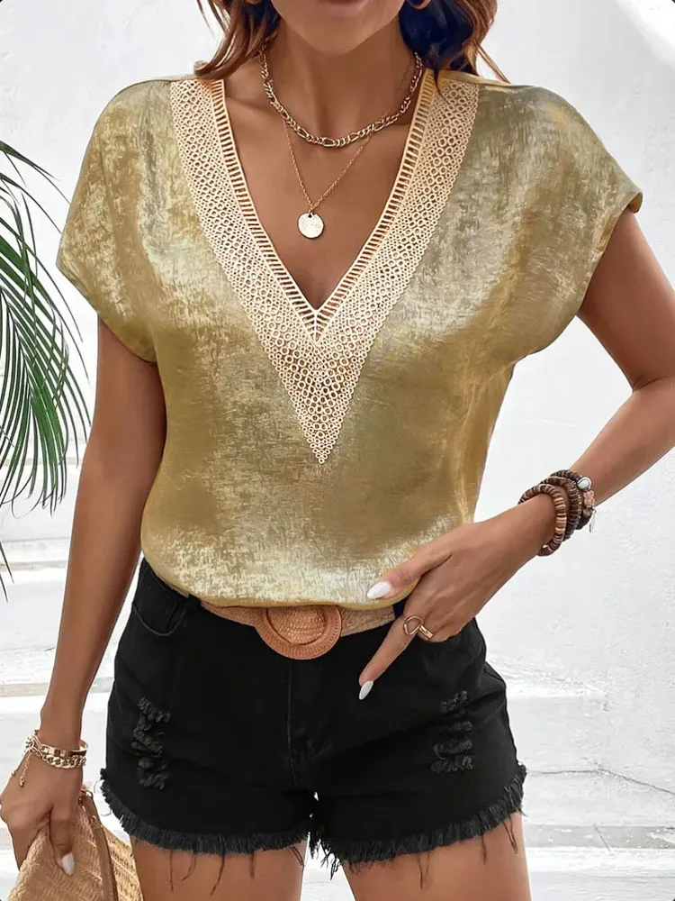 Women's Summer Short Sleeved T-shirt, Summer Solid Color Slim Fit Pullover, Women's Basic T-shirt,V-neck Lace Top,Vintage Tops
Women's Summer Short Sleeved T-shirt, Summer Solid Color Slim Fit Pullover, Women's Basic T-shirt,V-neck Lace Top,Vintage Tops
