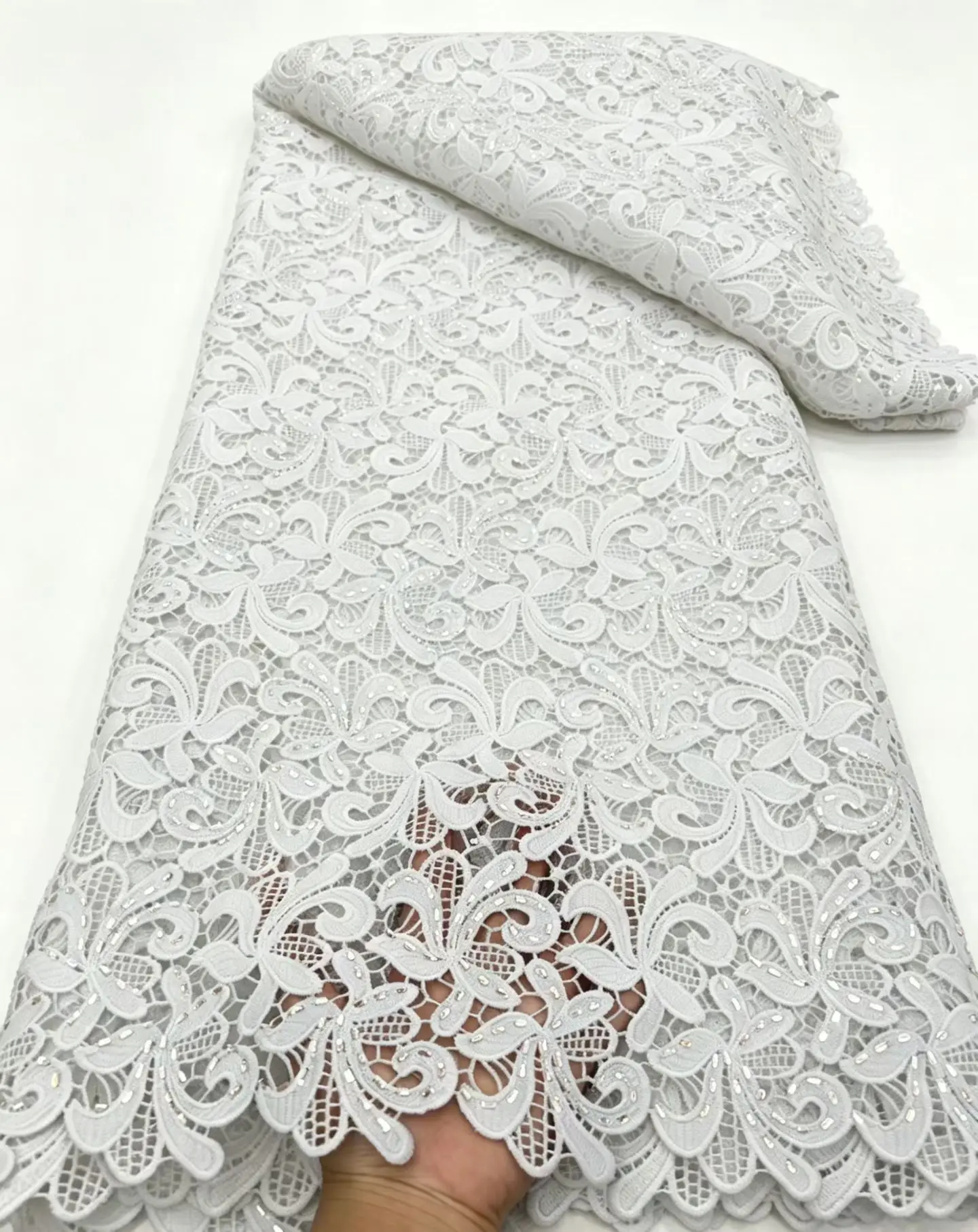 Luxury White Embroidery African Tulle Lace Fabric High Quality Nigerian French Cotton Material For Women Wedding Party Dress 93-
Luxury White Embroidery African Tulle Lace Fabric High Quality Nigerian French Cotton Material For Women Wedding Party Dress 93-