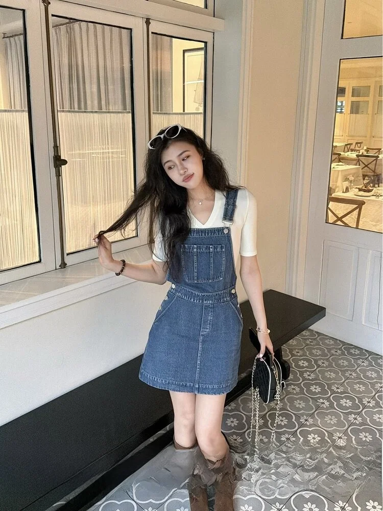 Платье-комбинезон Zhang a Xing Denim Utopia с коротким рукавом, белое, повседневное, для девочек, из денима с антивозрастным эффектом, H-образный крой, из смесового волокна, весеннее
Платье-комбинезон Zhang a Xing Denim Utopia с коротким рукавом, белое, повседневное, для девочек, из денима с антивозрастным эффектом, H-образный крой, из смесового волокна, весеннее