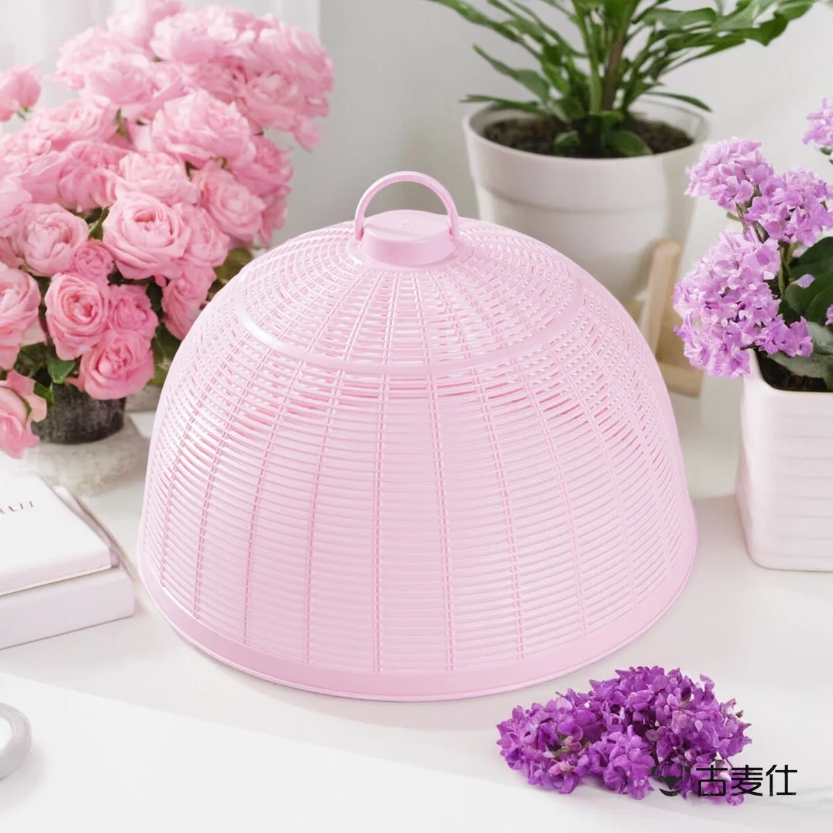 Kitchen Table Food Leftovers Cover Plastic Mesh Hollow out Breathable Multi-Function Fly Proof Dining Table Cover
Kitchen Table Food Leftovers Cover Plastic Mesh Hollow out Breathable Multi-Function Fly Proof Dining Table Cover