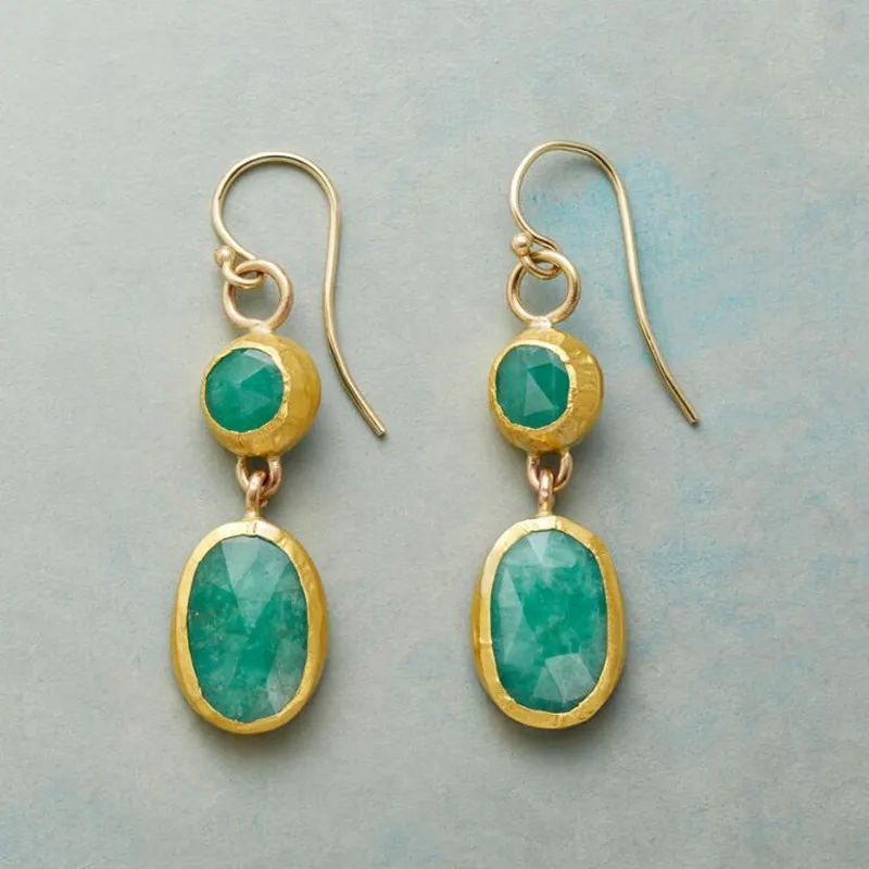 New Oval 925 Silver Needle Gold Plated Earrings Set with Green Stone Women's Pendant Jewelry Earrings
New Oval 925 Silver Needle Gold Plated Earrings Set with Green Stone Women's Pendant Jewelry Earrings