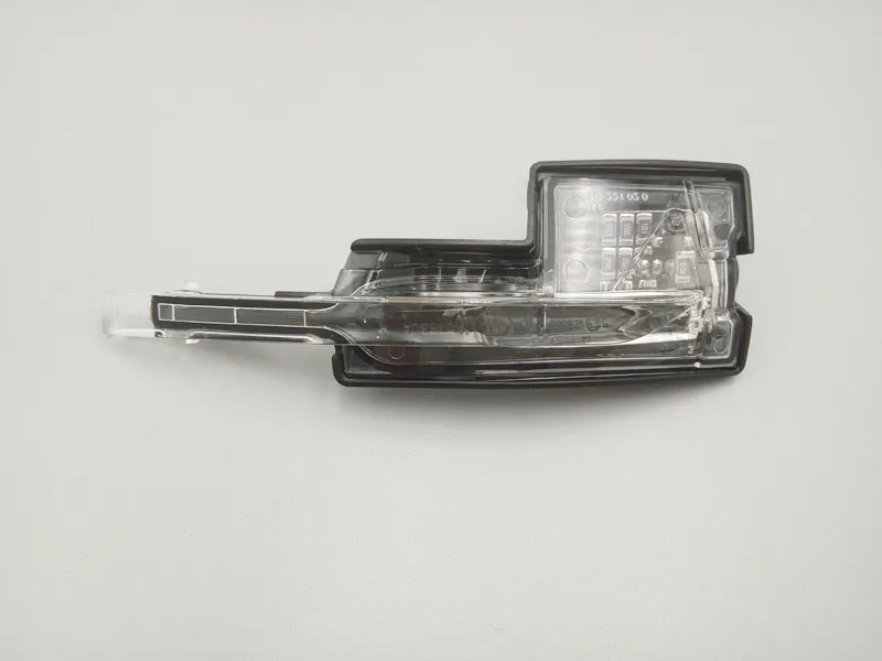 1Pc for Cadillac XTS reversing mirror steering lamp rear-view mirror steering lamp brand new
1Pc for Cadillac XTS reversing mirror steering lamp rear-view mirror steering lamp brand new