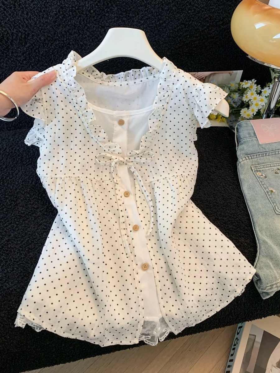 Gentle Dot Chiffon Top Women's Design Short Sleeve V-neck Belted Lace Trim Commute Summer Blouse Korean Style Straight Cut
Gentle Dot Chiffon Top Women's Design Short Sleeve V-neck Belted Lace Trim Commute Summer Blouse Korean Style Straight Cut