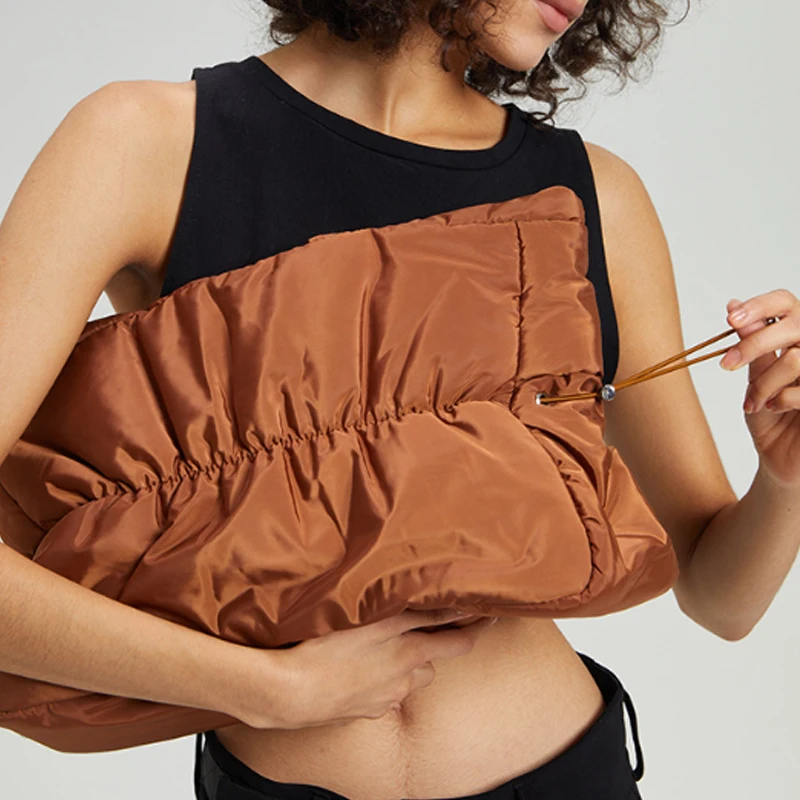 Large capacity pleated drawstring handbag for women soft and lightweight underarm bag fashion tote bag gsingle shoulder bag
Large capacity pleated drawstring handbag for women soft and lightweight underarm bag fashion tote bag gsingle shoulder bag