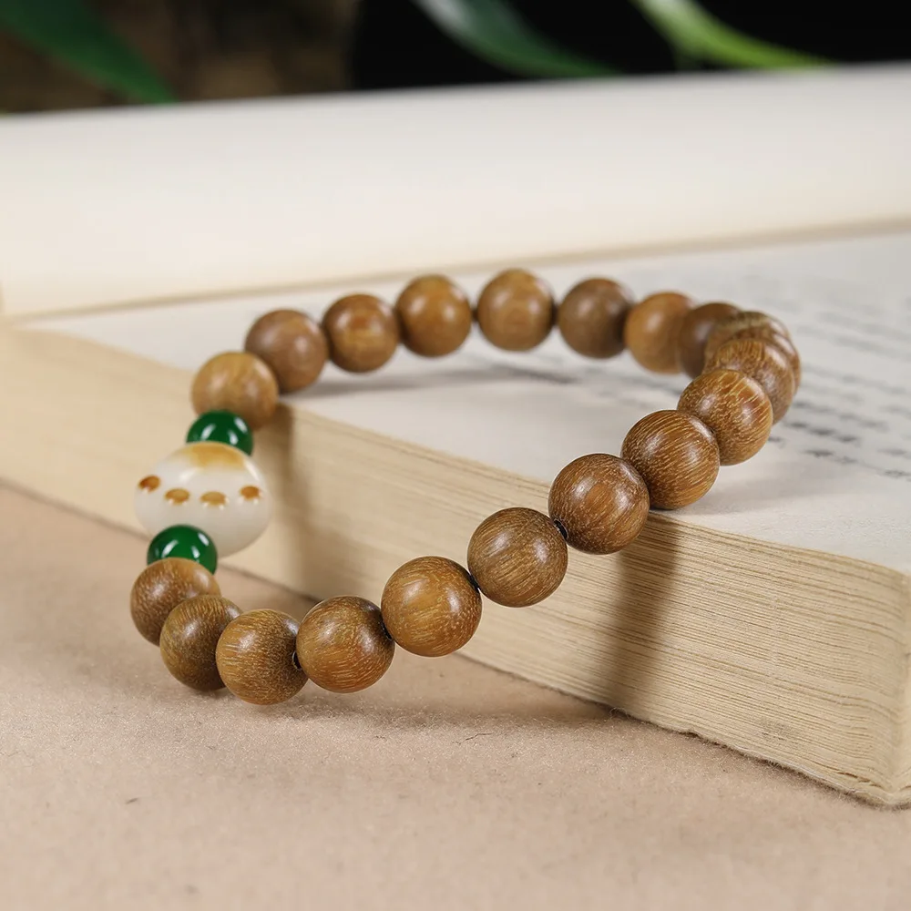 Natural Green Sandalwood Buddhist Bracelets: DIY Couple Style with Bodhi Cat Claw Charms, Single-Circle Prayer Bead Gifts
Natural Green Sandalwood Buddhist Bracelets: DIY Couple Style with Bodhi Cat Claw Charms, Single-Circle Prayer Bead Gifts