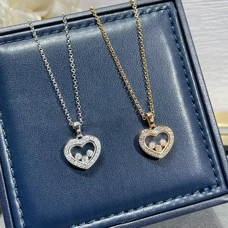 Sweet Romantic 925 Sterling Silver Three Diamond Rotating Heart Necklace for Women's Simple Fashion Luxury Brand Jewelry Gift
Sweet Romantic 925 Sterling Silver Three Diamond Rotating Heart Necklace for Women's Simple Fashion Luxury Brand Jewelry Gift