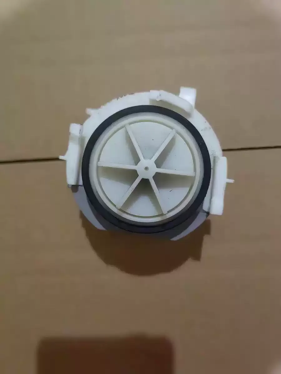 For Bosch Siemens dishwasher drain pump 9001331137 DC motor EIC-B03 017062
For Bosch Siemens dishwasher drain pump 9001331137 DC motor EIC-B03 017062