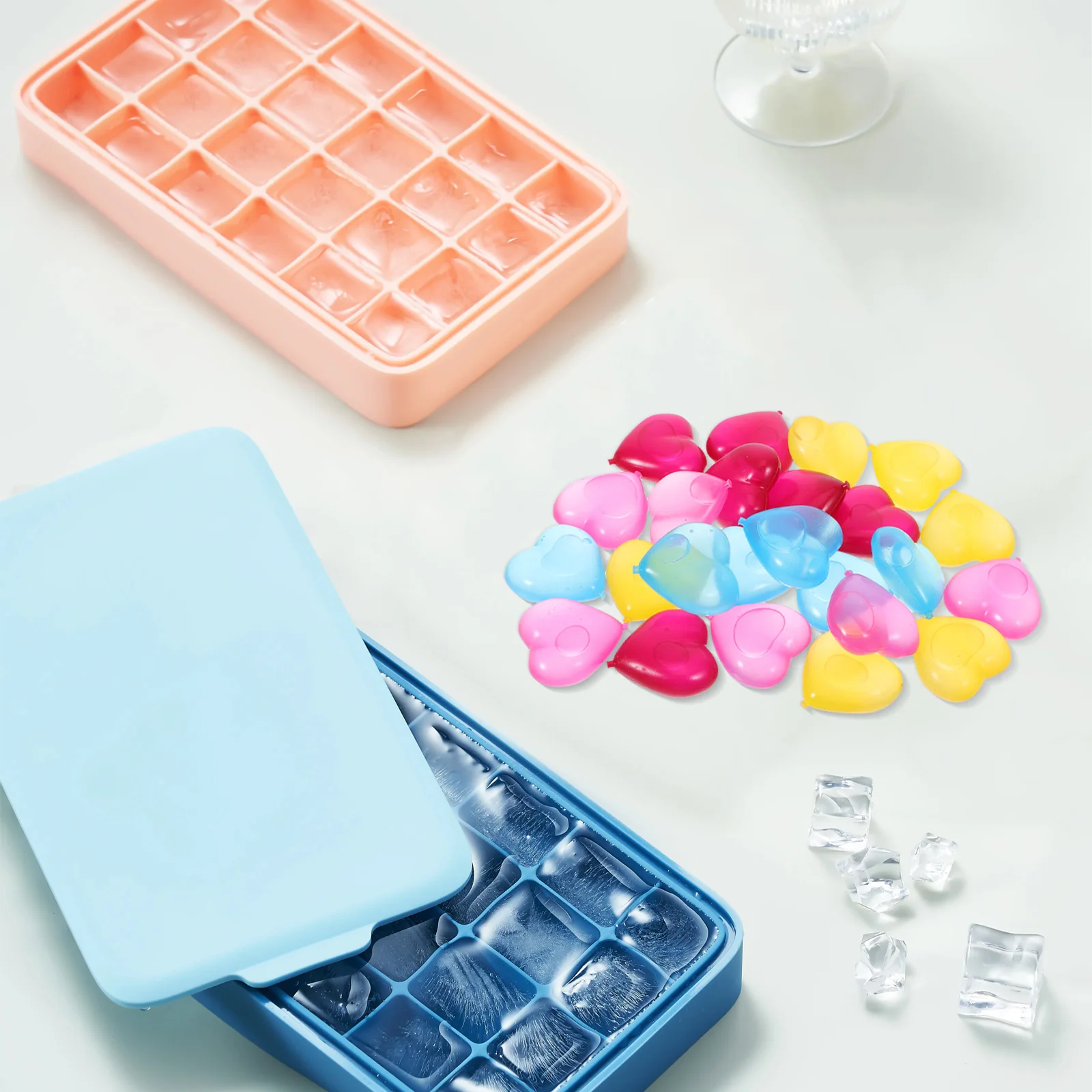 96 шт. многоразовые кубики льда, пластиковые неплавкие прозрачные поддельные кубики льда для напитков, охладителя, сумки для обеда, декор для вечеринки, разброс стола
96 шт. многоразовые кубики льда, пластиковые неплавкие прозрачные поддельные кубики льда для напитков, охладителя, сумки для обеда, декор для вечеринки, разброс стола