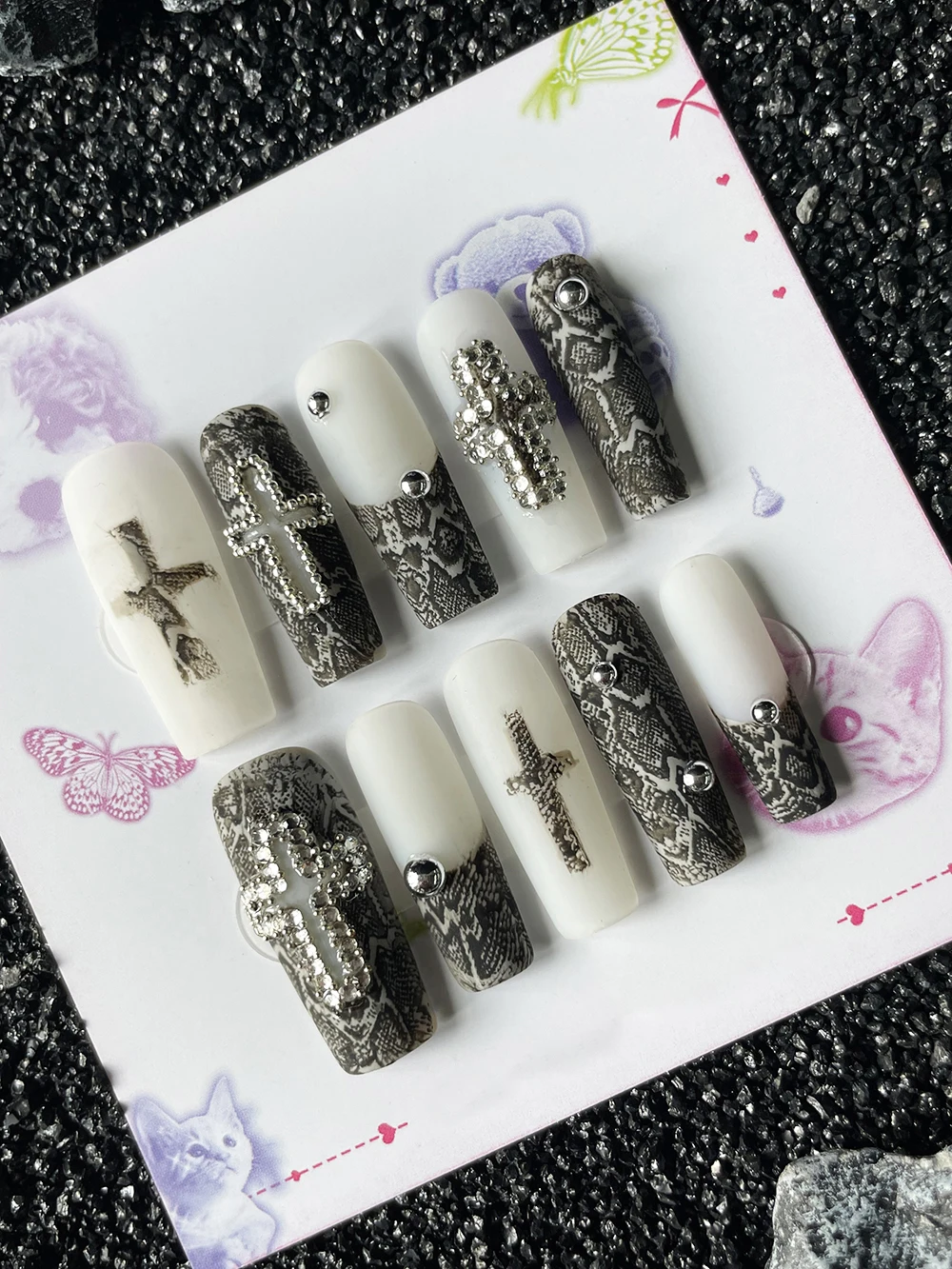 10Pcs Handmade Snake Skin Pattern Press On Nails Art Square Dull Polish Cross Diamond Steel Ball Design Fake Nails Sticker
10Pcs Handmade Snake Skin Pattern Press On Nails Art Square Dull Polish Cross Diamond Steel Ball Design Fake Nails Sticker