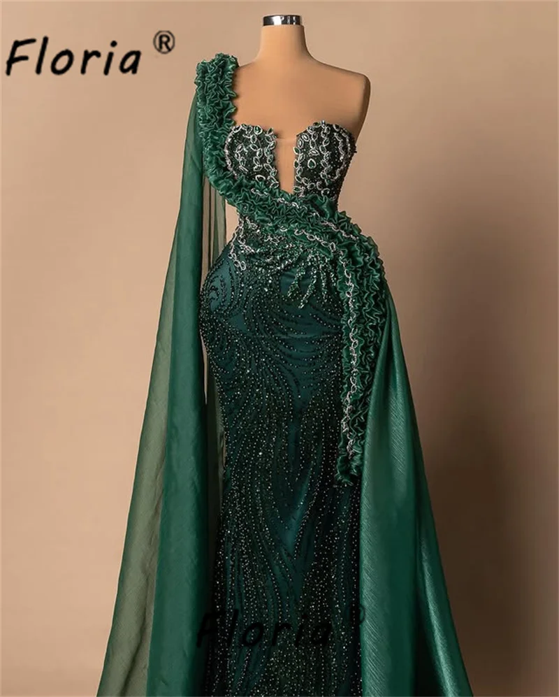 Luxury Beaded Dark Green Evening Dress with Long Cape Train Beaded Ruched Ruffles Dubai Wedding Engagement Gowns Customzied Robe
Luxury Beaded Dark Green Evening Dress with Long Cape Train Beaded Ruched Ruffles Dubai Wedding Engagement Gowns Customzied Robe