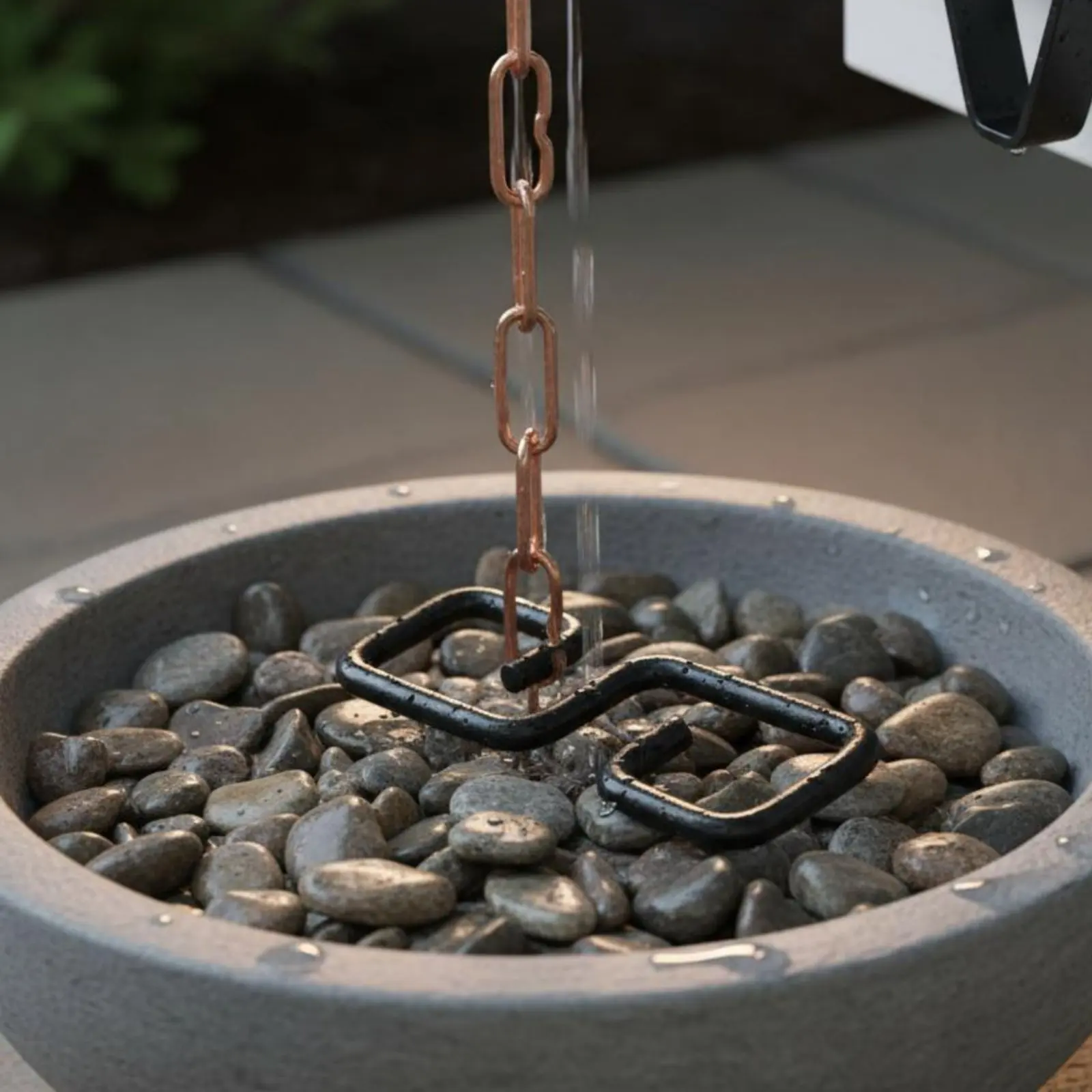 V-Shaped Rain Chain Adapter Rust-Resistant V-Shaped Rain Chain Hanger Gutter Downspout Hook Reduces Water Spray for Outdoor
V-Shaped Rain Chain Adapter Rust-Resistant V-Shaped Rain Chain Hanger Gutter Downspout Hook Reduces Water Spray for Outdoor