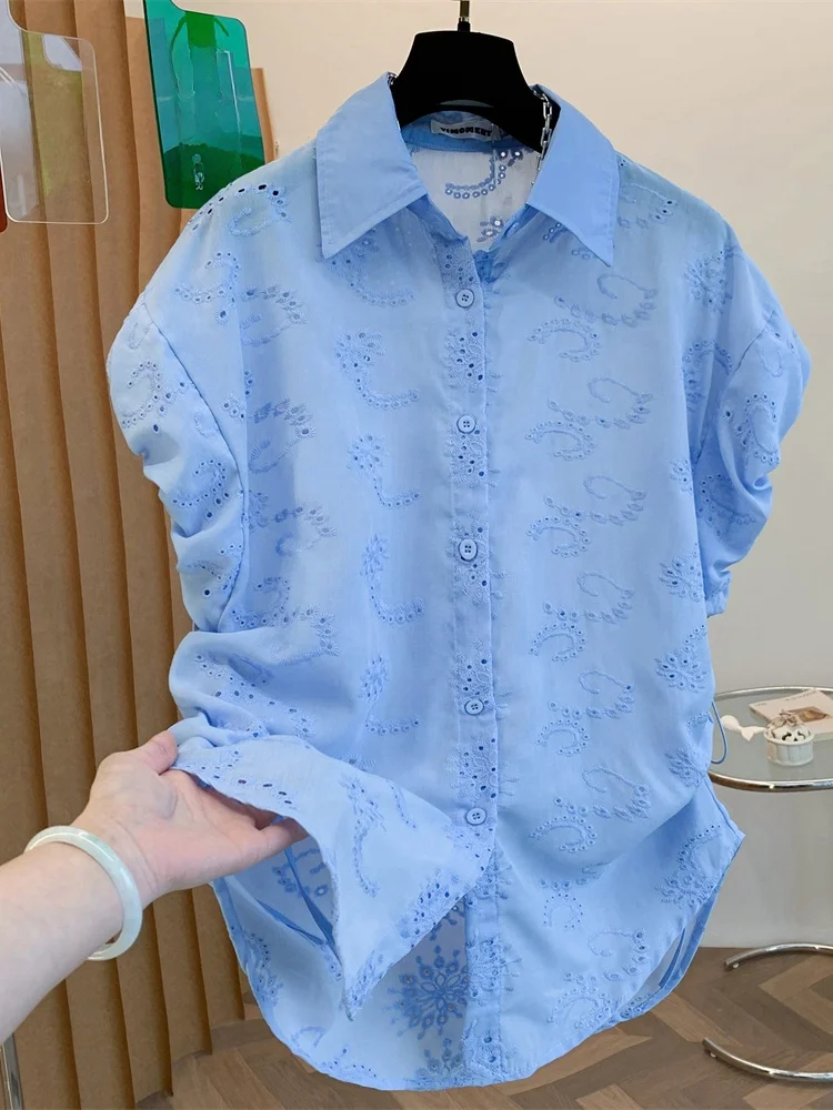 Korean Design Embroidered Cotton Linen Women's Shirt Summer New Fashion Loose Turn-down Collar Color Hollow out Top
Korean Design Embroidered Cotton Linen Women's Shirt Summer New Fashion Loose Turn-down Collar Color Hollow out Top
