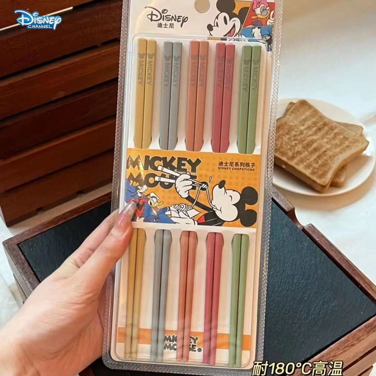 Disney 10 pairs/set cartoon Mickey Mouse colourful alloy chopsticks kitchen household durable chopsticks children's tableware
Disney 10 pairs/set cartoon Mickey Mouse colourful alloy chopsticks kitchen household durable chopsticks children's tableware