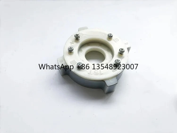 Оригинальный HAK21162, новый HAK21170
Оригинальный HAK21162, новый HAK21170