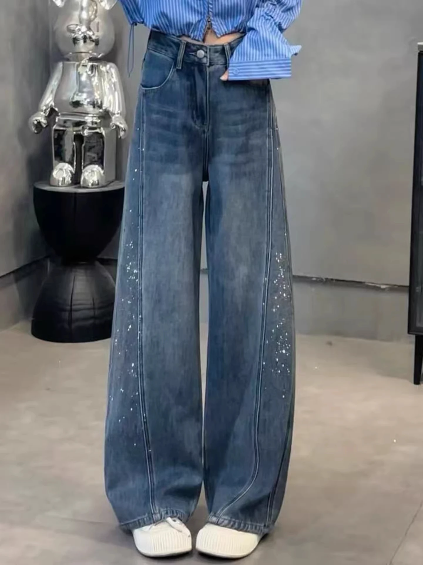 plus Size Women's High Waist Wide Leg Jeans Spring Fashion Diamond Embellished Casual Comfortable Breathable Slimming Pants
plus Size Women's High Waist Wide Leg Jeans Spring Fashion Diamond Embellished Casual Comfortable Breathable Slimming Pants