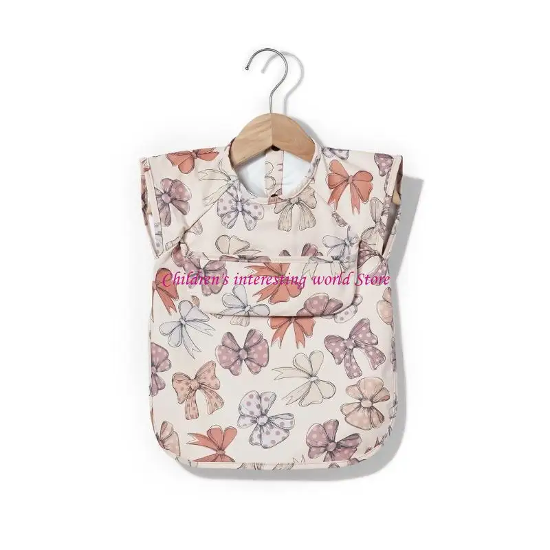 Short Sleeved Baby Drooling Bib Reversible Burping Cloth Waterproof for 12-36 Month with Front Pocket Baby Eating Bib 425F
Short Sleeved Baby Drooling Bib Reversible Burping Cloth Waterproof for 12-36 Month with Front Pocket Baby Eating Bib 425F