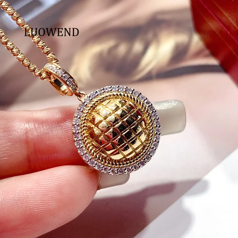 LUOWEND 100% 18K Yellow Gold Pendant Vintage Elegant Style Real Natural Diamond Necklace Pendant for Women High Party Jewelry
LUOWEND 100% 18K Yellow Gold Pendant Vintage Elegant Style Real Natural Diamond Necklace Pendant for Women High Party Jewelry