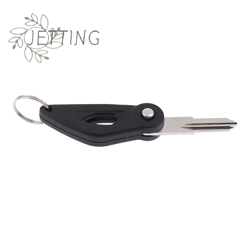 Заготовка для горячего складного ключа для Benelli TRK502 TRK502X 502C TNT150 TNT15/TNT 15 150, складной пустой ключ с серебряным лезвием
Заготовка для горячего складного ключа для Benelli TRK502 TRK502X 502C TNT150 TNT15/TNT 15 150, складной пустой ключ с серебряным лезвием