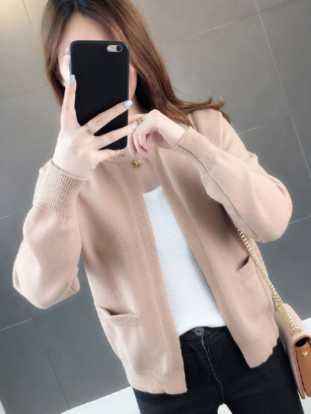 Women's Loose Knitted Sweater Coat Pure Color Korean Style Autumn Fashion Outerwear Casual Comfortable Knit Cardigan Top
Women's Loose Knitted Sweater Coat Pure Color Korean Style Autumn Fashion Outerwear Casual Comfortable Knit Cardigan Top