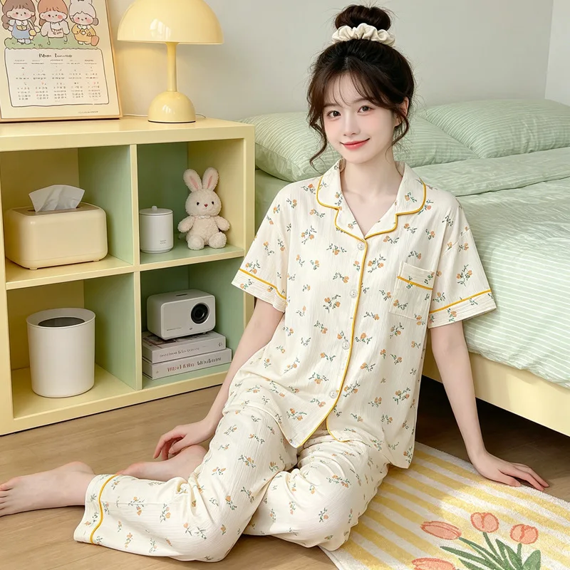 French-Style Fresh Floral Pajamas for Women, Summer Crinkled Short-Sleeve Top with Long Pants, New High-Look Homewear Set
French-Style Fresh Floral Pajamas for Women, Summer Crinkled Short-Sleeve Top with Long Pants, New High-Look Homewear Set