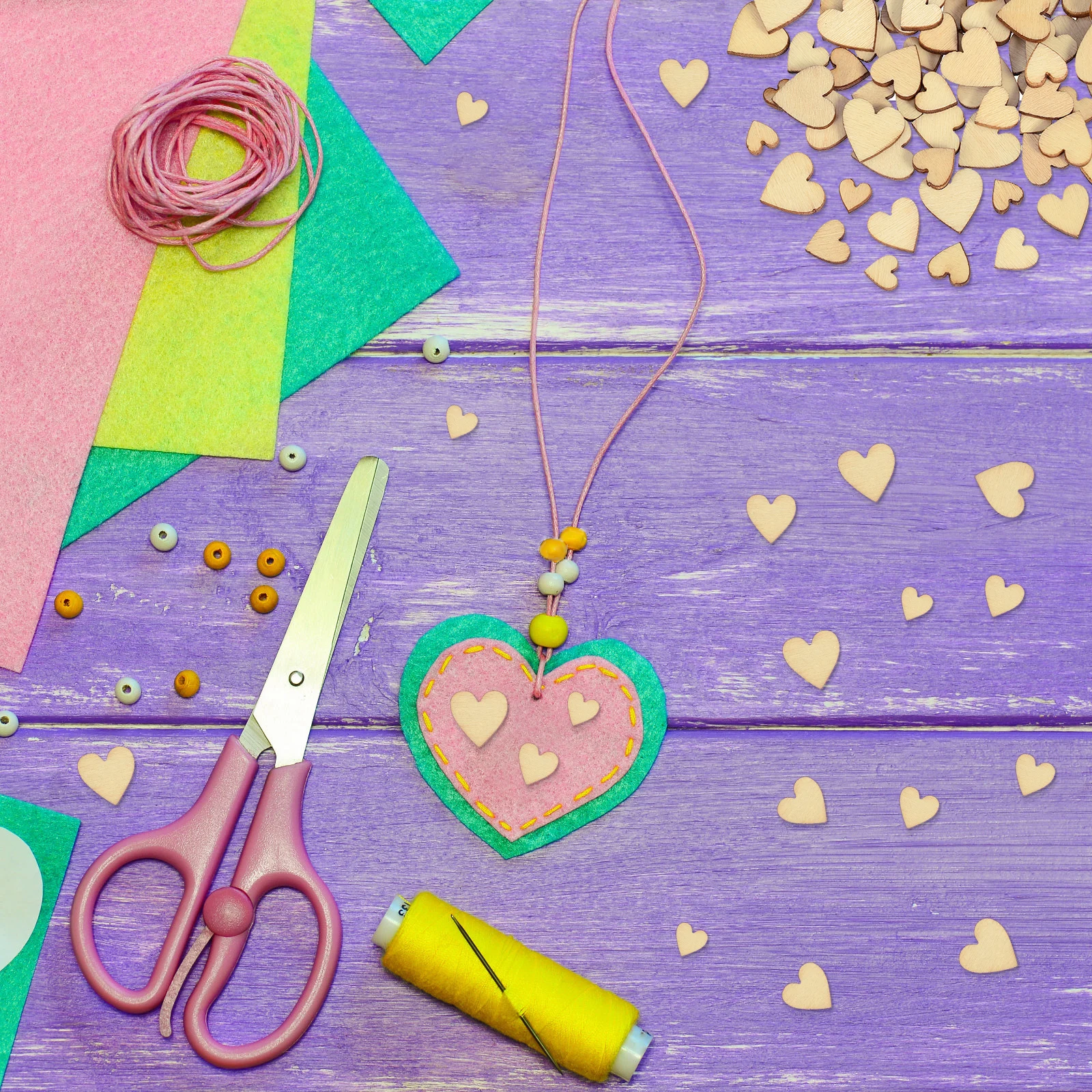 250 Pcs Wooden Slices Heart Shaped Blank Crafts Supplies Sticks Beads Decorations DIY naments Lightweight Durable
250 Pcs Wooden Slices Heart Shaped Blank Crafts Supplies Sticks Beads Decorations DIY naments Lightweight Durable
