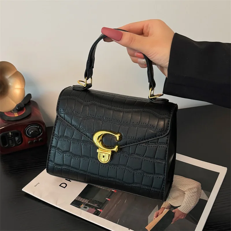 2025 New Women's Shoulder Hand-Carry Bag - High-End Stone Pattern Fashion Versatile Messenger for Outdoor Travel
2025 New Women's Shoulder Hand-Carry Bag - High-End Stone Pattern Fashion Versatile Messenger for Outdoor Travel