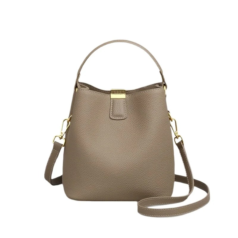 Women's Bucket Bag with Large Capacity Lightweight Minimalist Vintage Everyday Commuter Shoulder Bag
Women's Bucket Bag with Large Capacity Lightweight Minimalist Vintage Everyday Commuter Shoulder Bag