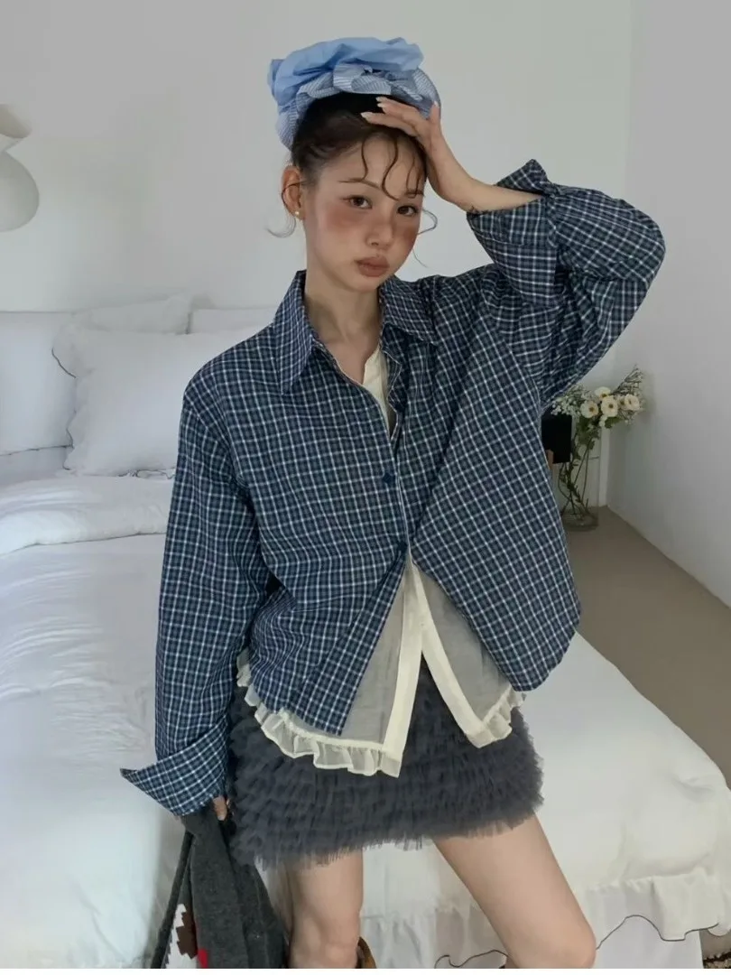 Retro Plaid Fake Two-Piece Wood Grain Women's Korean Style Fashion Turn-down Collar Single Button Long Sleeve Shirt
Retro Plaid Fake Two-Piece Wood Grain Women's Korean Style Fashion Turn-down Collar Single Button Long Sleeve Shirt