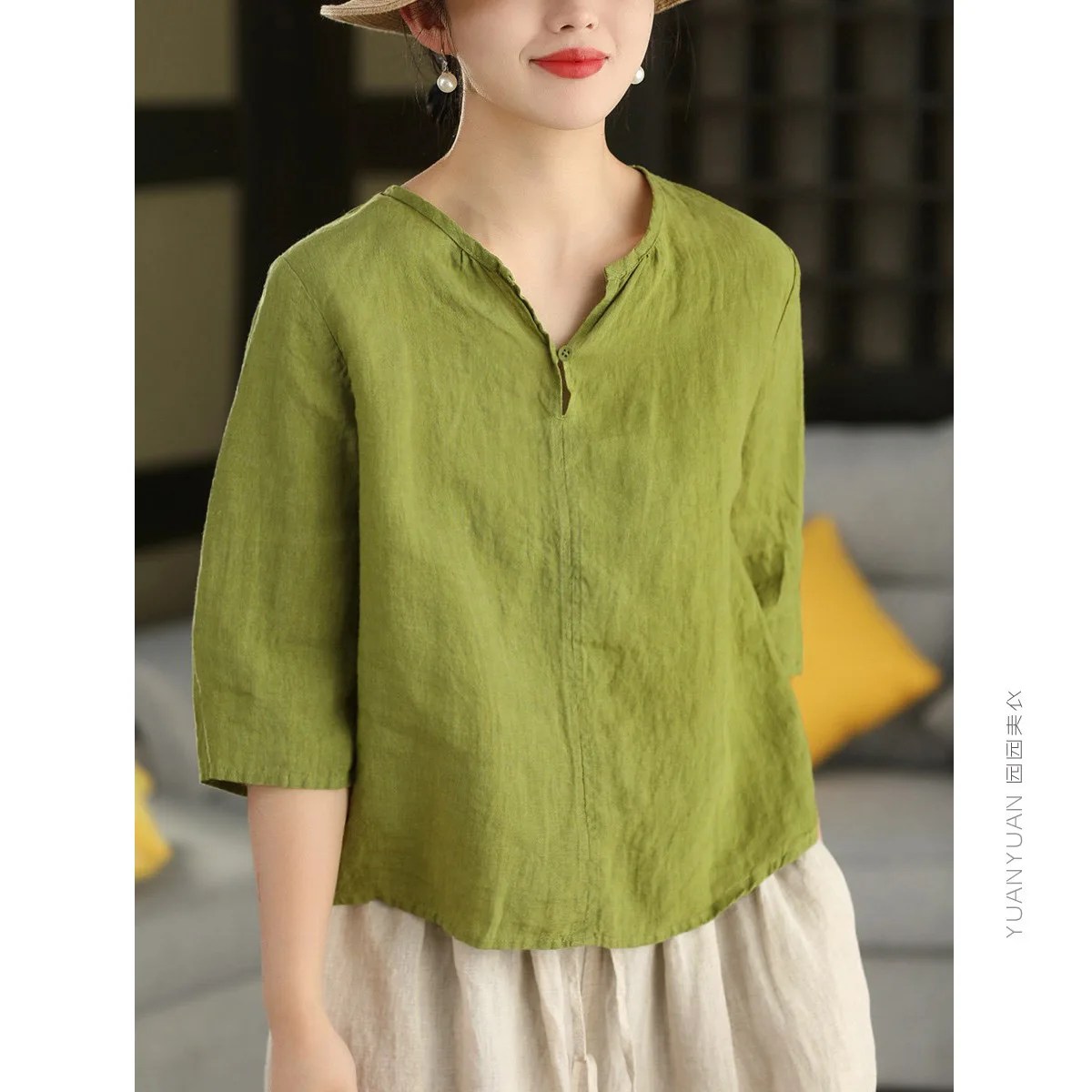 Loose Women's Summer Shirt 2026 V-Neck Long Sleeve Oversized Comfortable Fashionable Mid-Sleeve Hooded Button-Up Casual Style
Loose Women's Summer Shirt 2026 V-Neck Long Sleeve Oversized Comfortable Fashionable Mid-Sleeve Hooded Button-Up Casual Style