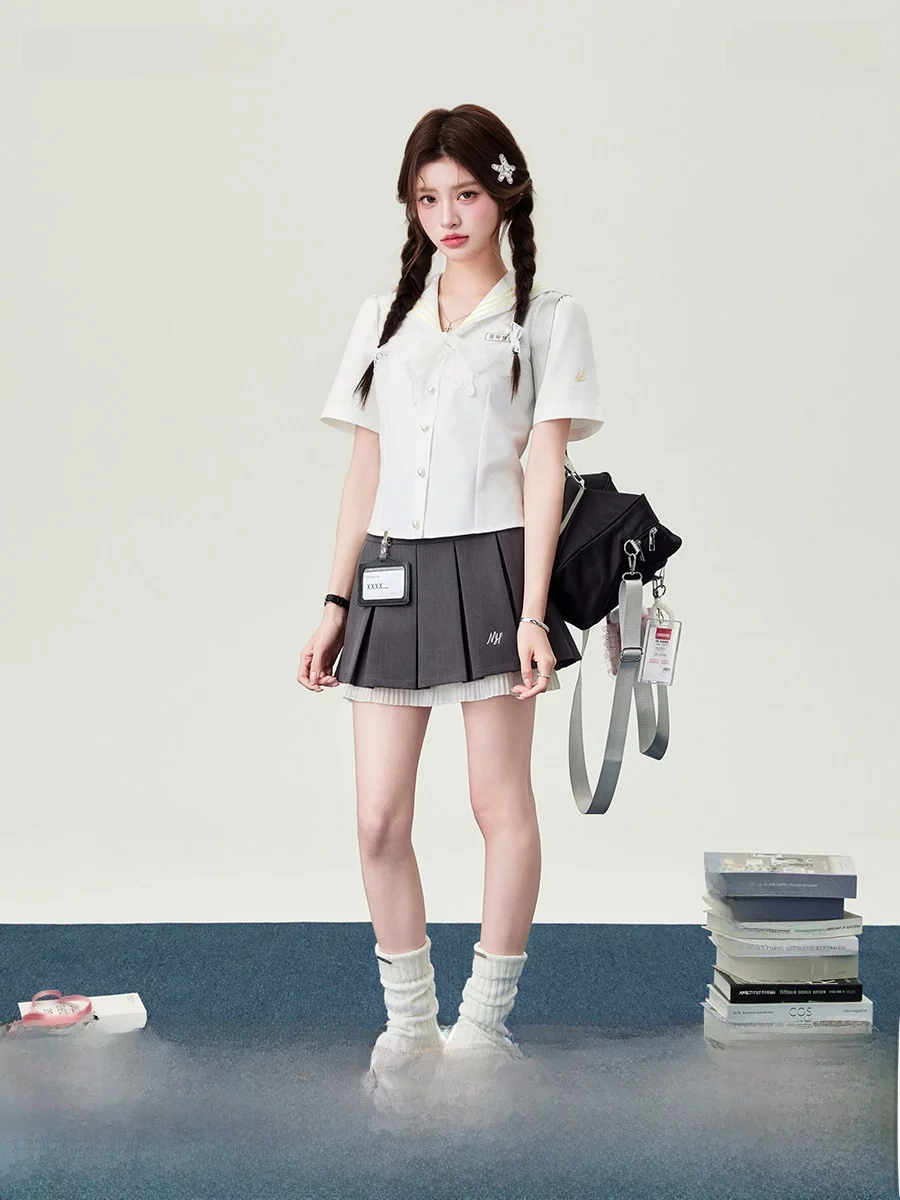 Mrs. Flower Bell 2026 New JK Uniform Navy Collar Short Sleeve Shirt College Style Summer Top Women's Skin-friendly Brea...
Mrs. Flower Bell 2026 New JK Uniform Navy Collar Short Sleeve Shirt College Style Summer Top Women's Skin-friendly Brea...