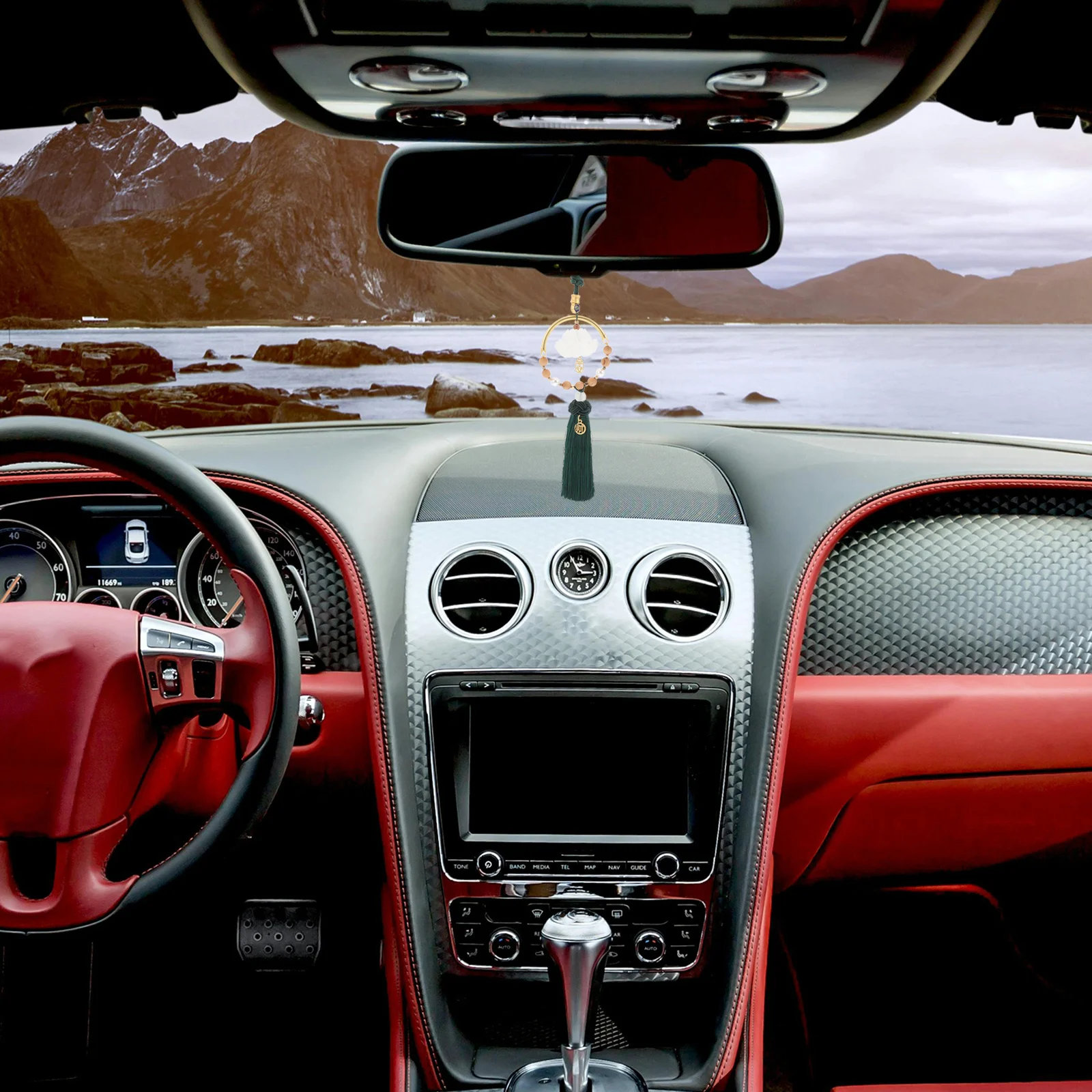 Lotus Flower Pendant Car Hanging Decoration White Glass Lotus National Style Rearview Mirror Tassel Lucky Hanging Blessing
Lotus Flower Pendant Car Hanging Decoration White Glass Lotus National Style Rearview Mirror Tassel Lucky Hanging Blessing