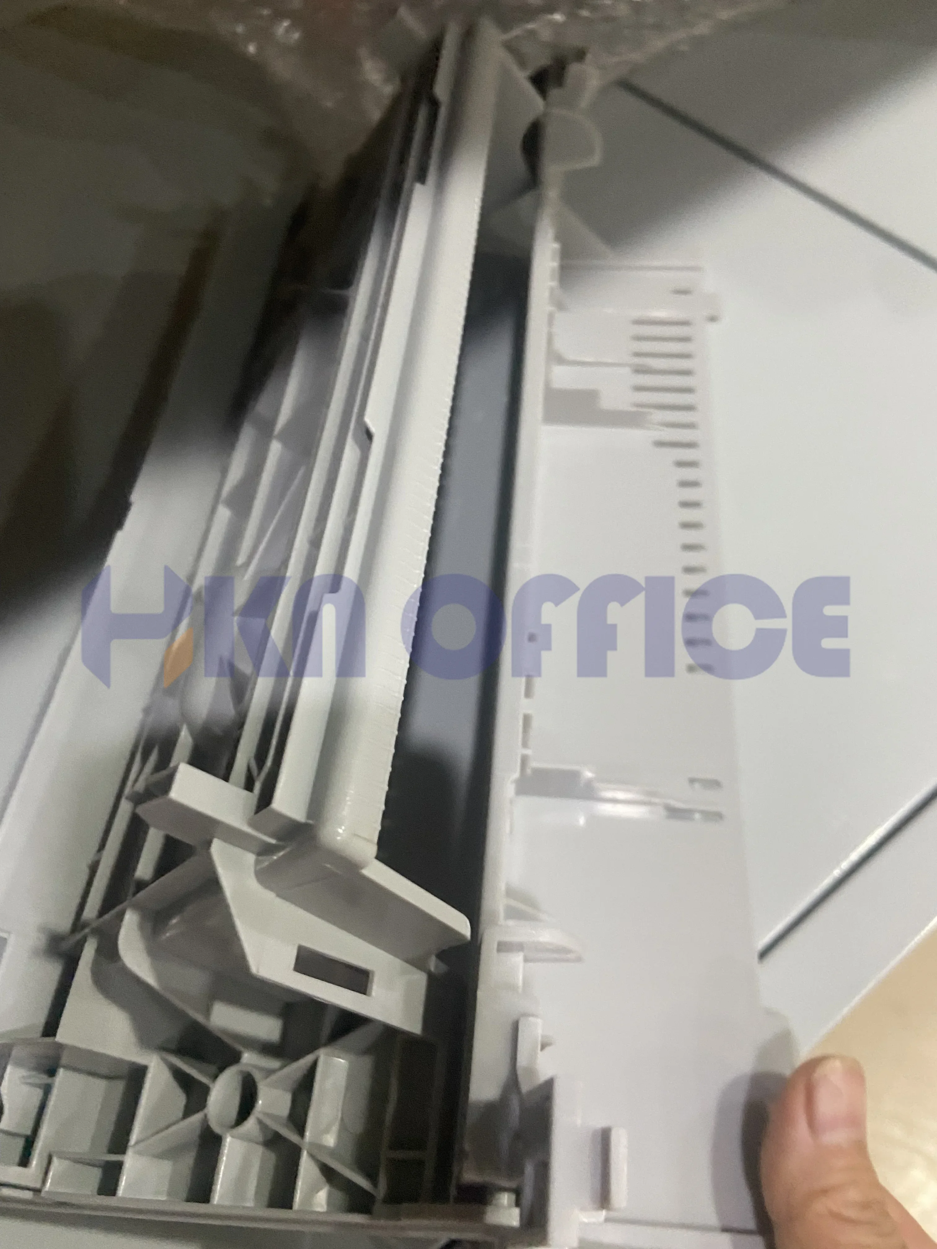 1pc Cartridge Door Face Down Cover Assembly for HP LaserJet Pro P1102 P1102w P1105 P1106 P1107 P1108 P1005 P1006 P1007 1008 1102
1pc Cartridge Door Face Down Cover Assembly for HP LaserJet Pro P1102 P1102w P1105 P1106 P1107 P1108 P1005 P1006 P1007 1008 1102