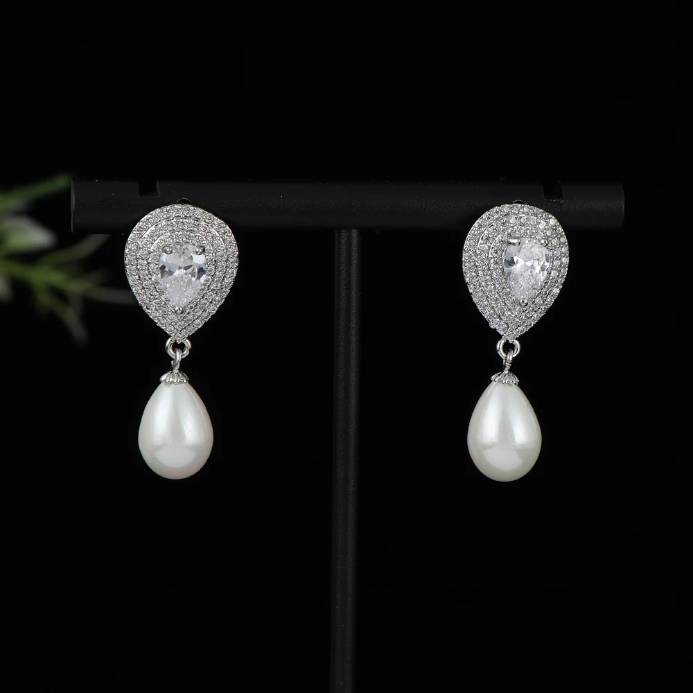 Luxury Geometry Pearl Waterdrop Earrings For Women Wedding Cubic Zirconia CZ DUBAI Bridal Earring Jewelry Accessories E1206
Luxury Geometry Pearl Waterdrop Earrings For Women Wedding Cubic Zirconia CZ DUBAI Bridal Earring Jewelry Accessories E1206