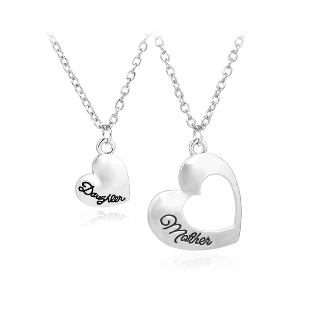 2 Pcs Sweet Gift for Mother Daughter Necklaces Matching Heart Attention-grabbing Alloy
2 Pcs Sweet Gift for Mother Daughter Necklaces Matching Heart Attention-grabbing Alloy
