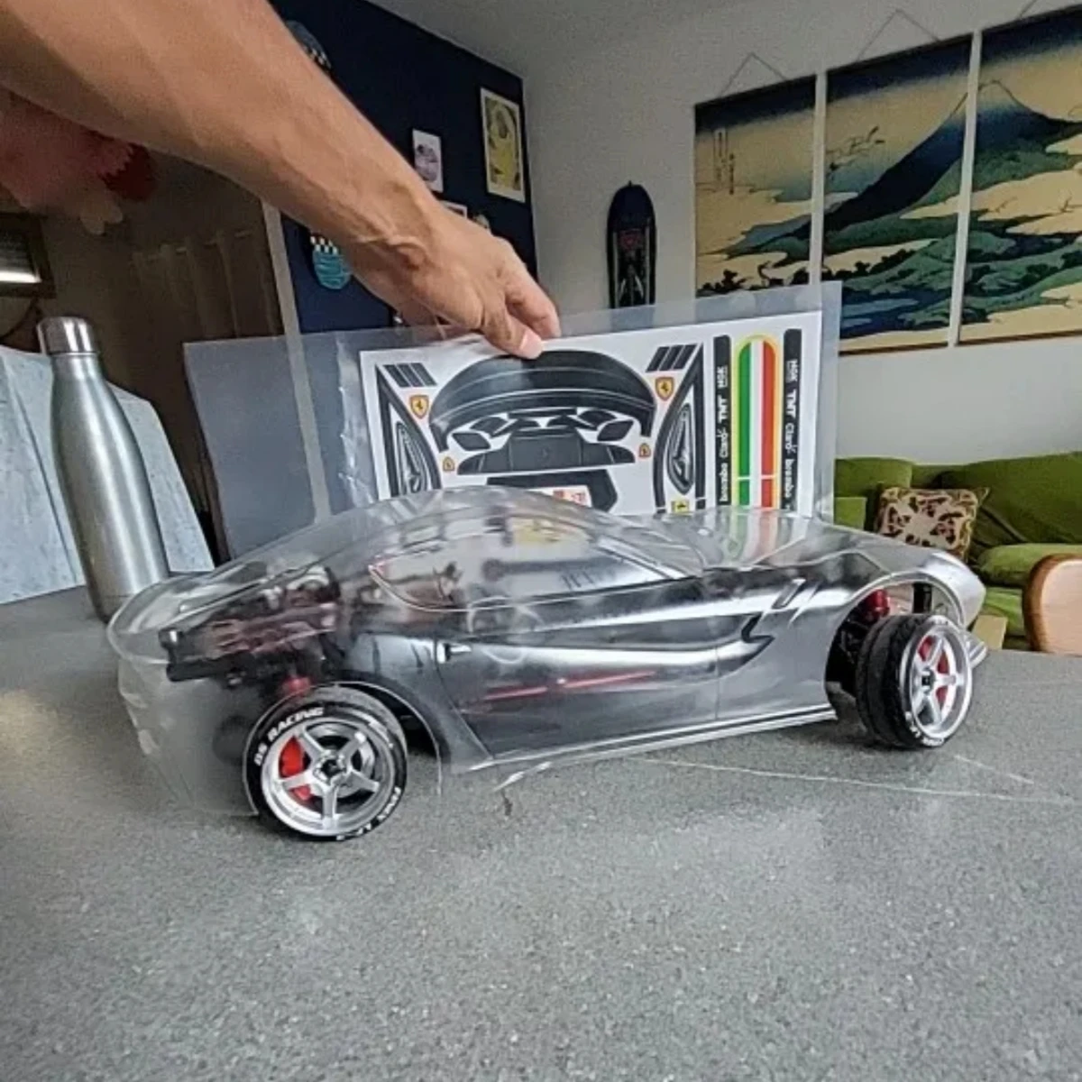 1:10 drift car Ferari F12 RC Body shell with Decal sheet for Tamiya Chassis (257mm wheelbase) On Road Car Kyosho Hsp hpi Racing
1:10 drift car Ferari F12 RC Body shell with Decal sheet for Tamiya Chassis (257mm wheelbase) On Road Car Kyosho Hsp hpi Racing