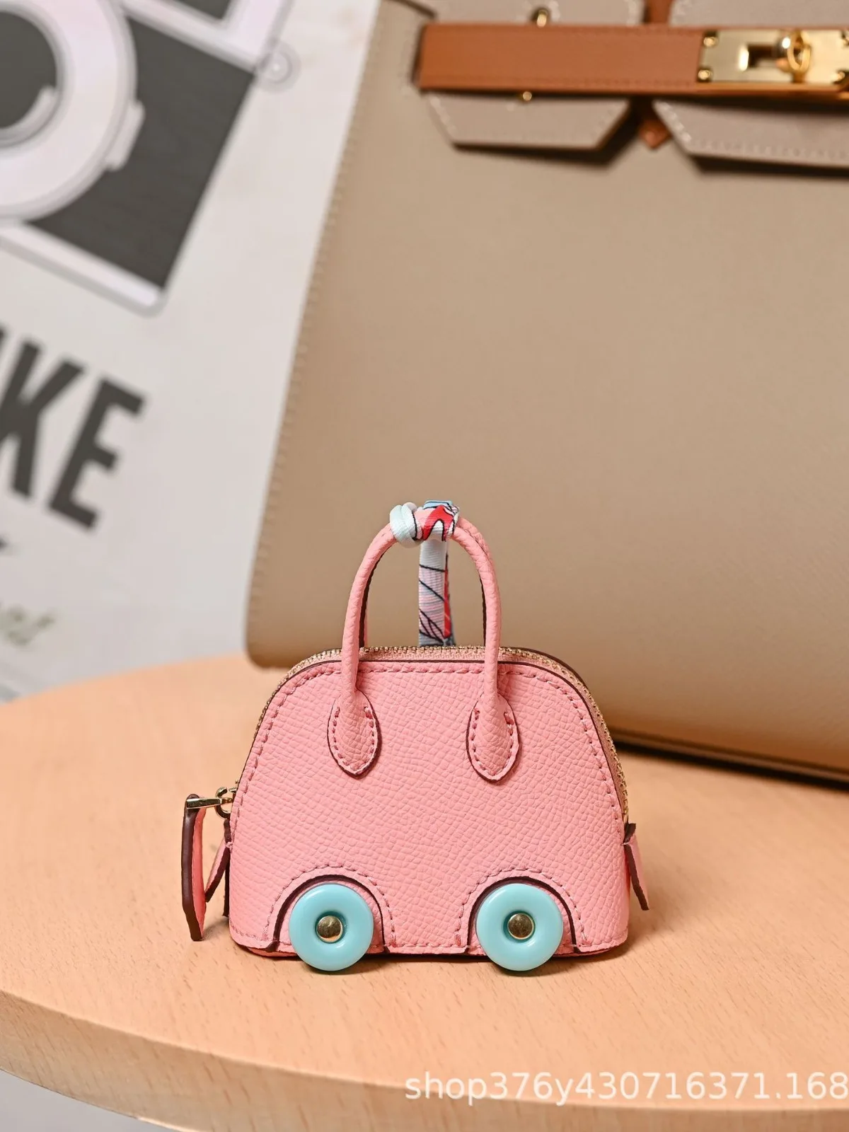 Mini Car Wheels Headphone Bag For Decoration Pendant Bag For Airpods 4 3 2 Pro 2 For Galaxy Buds Headphone Case With Lanyard
Mini Car Wheels Headphone Bag For Decoration Pendant Bag For Airpods 4 3 2 Pro 2 For Galaxy Buds Headphone Case With Lanyard