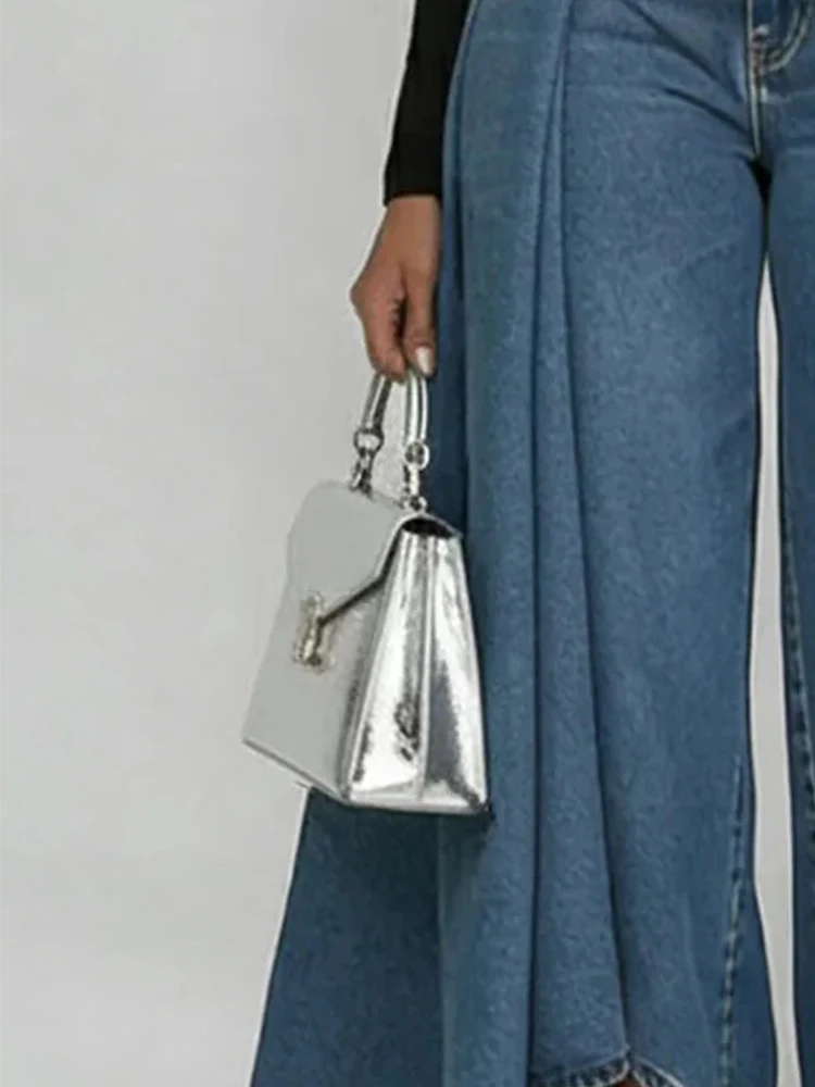 Fashion High Rise Denim Culottes Jeans Side Drape Oversized Wide Leg Pants Loose Fit Casual Trousers Streetwear
Fashion High Rise Denim Culottes Jeans Side Drape Oversized Wide Leg Pants Loose Fit Casual Trousers Streetwear