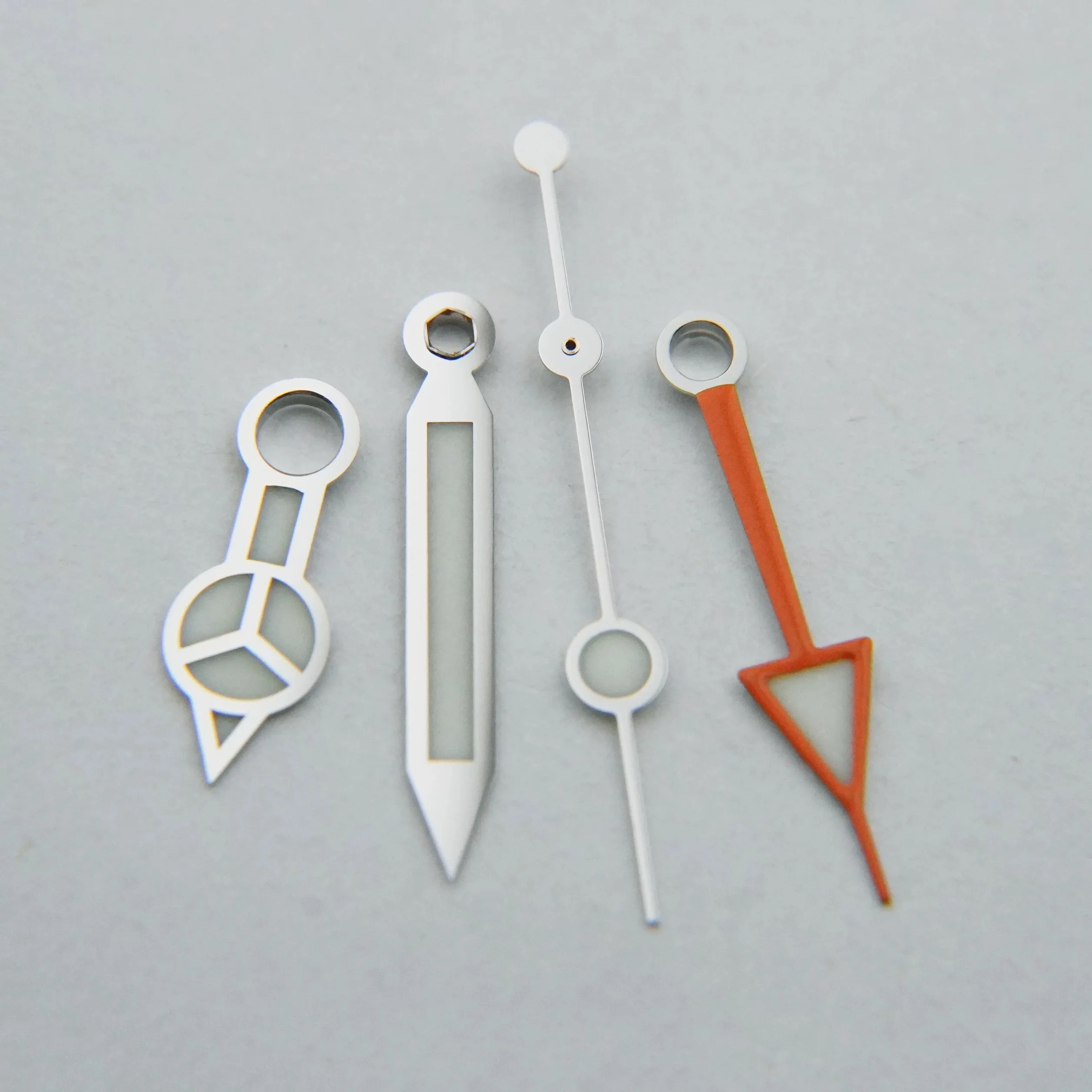 Luminous Hand For R Explorer II Fit 3285/3186/3185 Movement Watch Pointers 8.8x13.55x14x14mm
Luminous Hand For R Explorer II Fit 3285/3186/3185 Movement Watch Pointers 8.8x13.55x14x14mm
