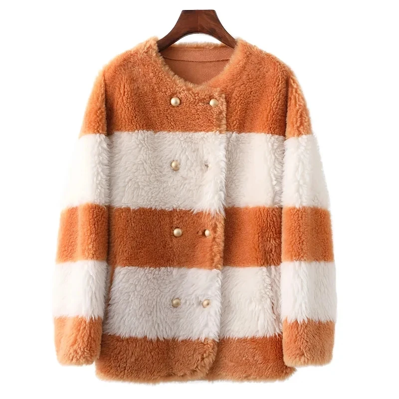 Wool Women's Short Contrast Jackets 2023 Autumn/Winter New Fashion Lamb Woolen Coat
Wool Women's Short Contrast Jackets 2023 Autumn/Winter New Fashion Lamb Woolen Coat