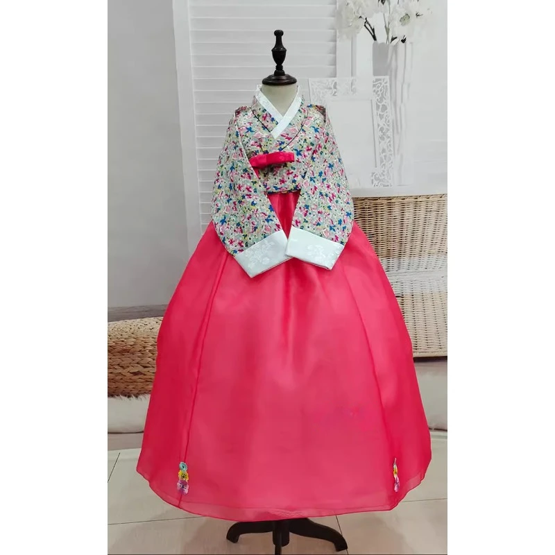 Korean Original Imported Korean Clothing/girl's Korean Clothing/stage Performance Clothing
Korean Original Imported Korean Clothing/girl's Korean Clothing/stage Performance Clothing