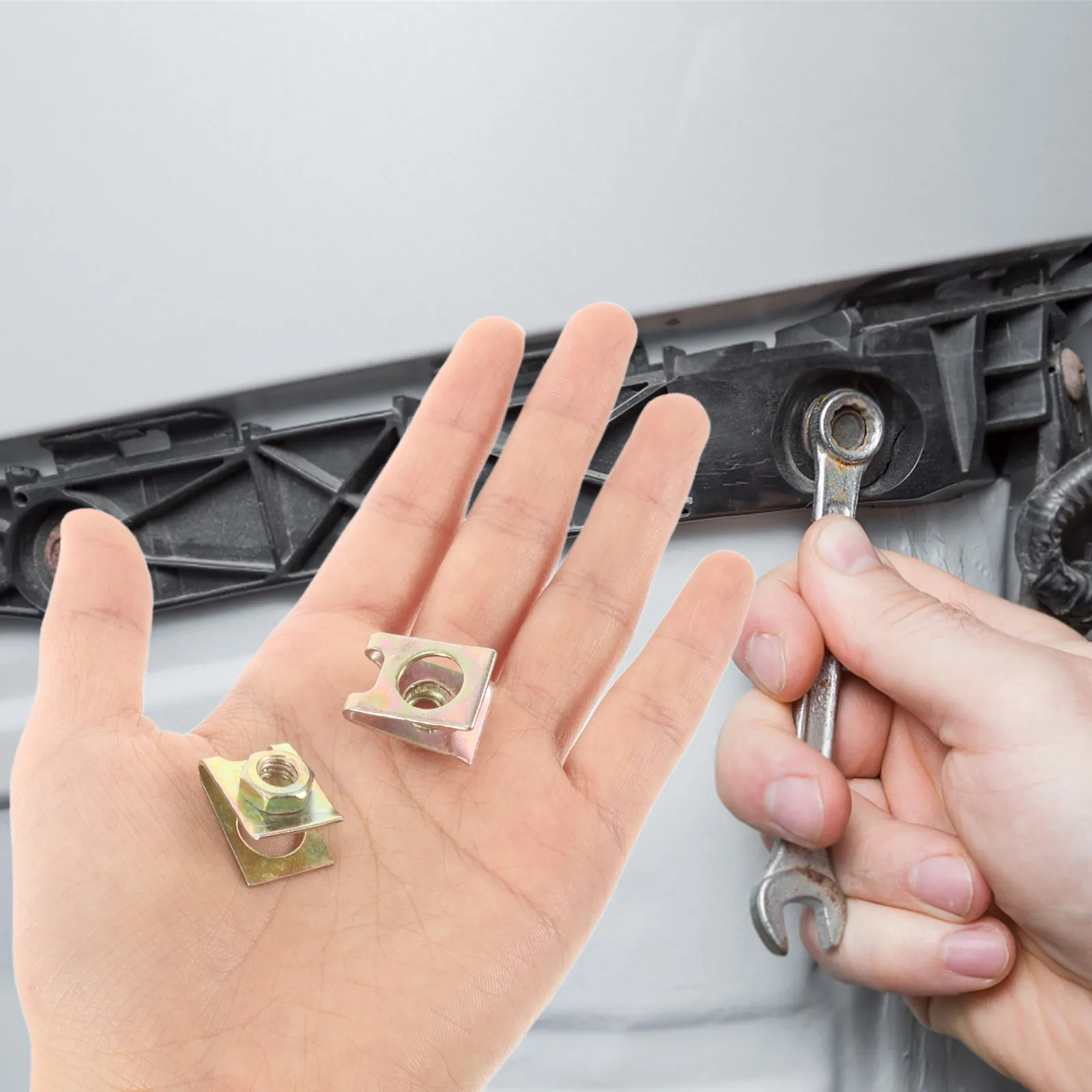 8Pcs Wear Resistant Metal Car Bumper Retainer Clips Easy Fit Universal Automotive Fastener Kit for Bumper Stability
8Pcs Wear Resistant Metal Car Bumper Retainer Clips Easy Fit Universal Automotive Fastener Kit for Bumper Stability