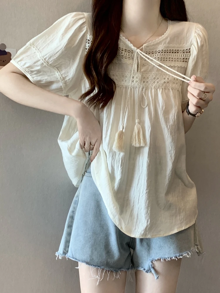 Slimming Summer Bubble Sleeve Chiffon Blouse for Women with Tassel Design Belly Covering Korean Style Loose Fit round Neck Top
Slimming Summer Bubble Sleeve Chiffon Blouse for Women with Tassel Design Belly Covering Korean Style Loose Fit round Neck Top