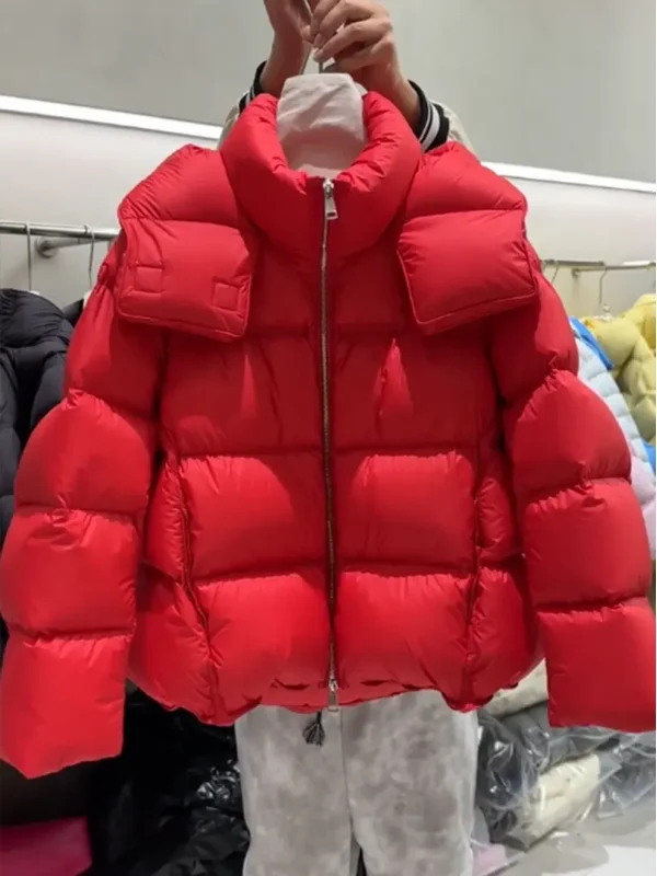 Stylish Puffy Red Short Cotton Jacket Women's Thickened Winter Outerwear Korean Style Loose Fit Hooded Single Button Closure
Stylish Puffy Red Short Cotton Jacket Women's Thickened Winter Outerwear Korean Style Loose Fit Hooded Single Button Closure