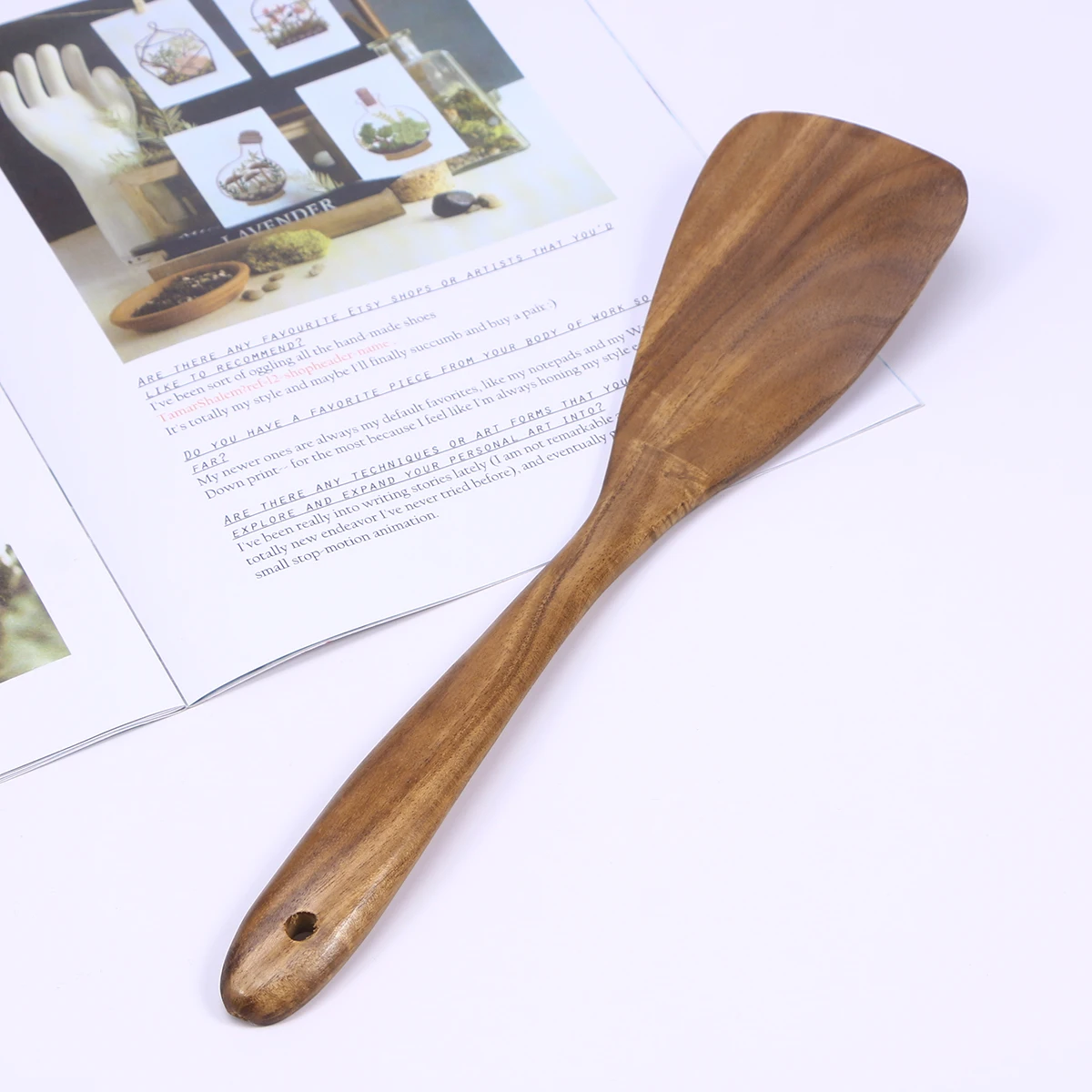 Solid Wood Spatula Teak Wood Kitchen Gadget Handmade Beautiful Grain Pattern Cooking Utensils Food Shovel Wooden Turner
Solid Wood Spatula Teak Wood Kitchen Gadget Handmade Beautiful Grain Pattern Cooking Utensils Food Shovel Wooden Turner