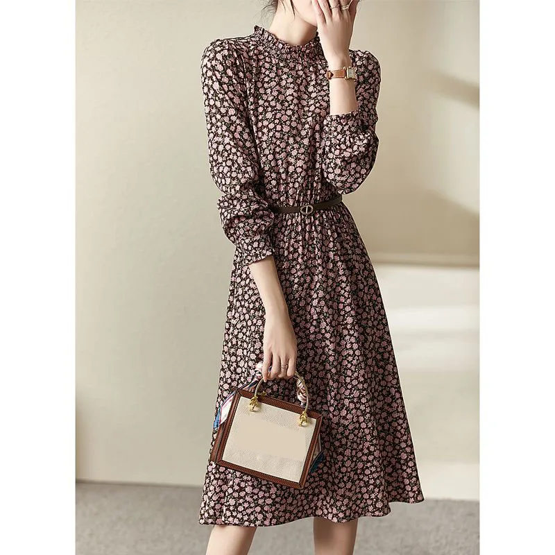 High Quality Chiffon Dress for Women 2023 Spring Fashion Ruffled Collar Long Sleeve Floral Dresses Elegant Party Dress With Belt
High Quality Chiffon Dress for Women 2023 Spring Fashion Ruffled Collar Long Sleeve Floral Dresses Elegant Party Dress With Belt
